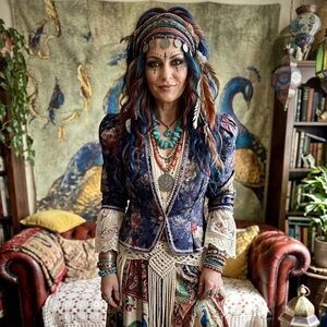 Women's Nah Nah Collections Floral Blazer Size 12P Navy Multi-color